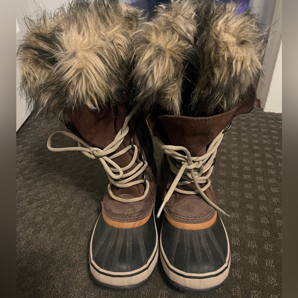 Sorel Joan of Arctic boots